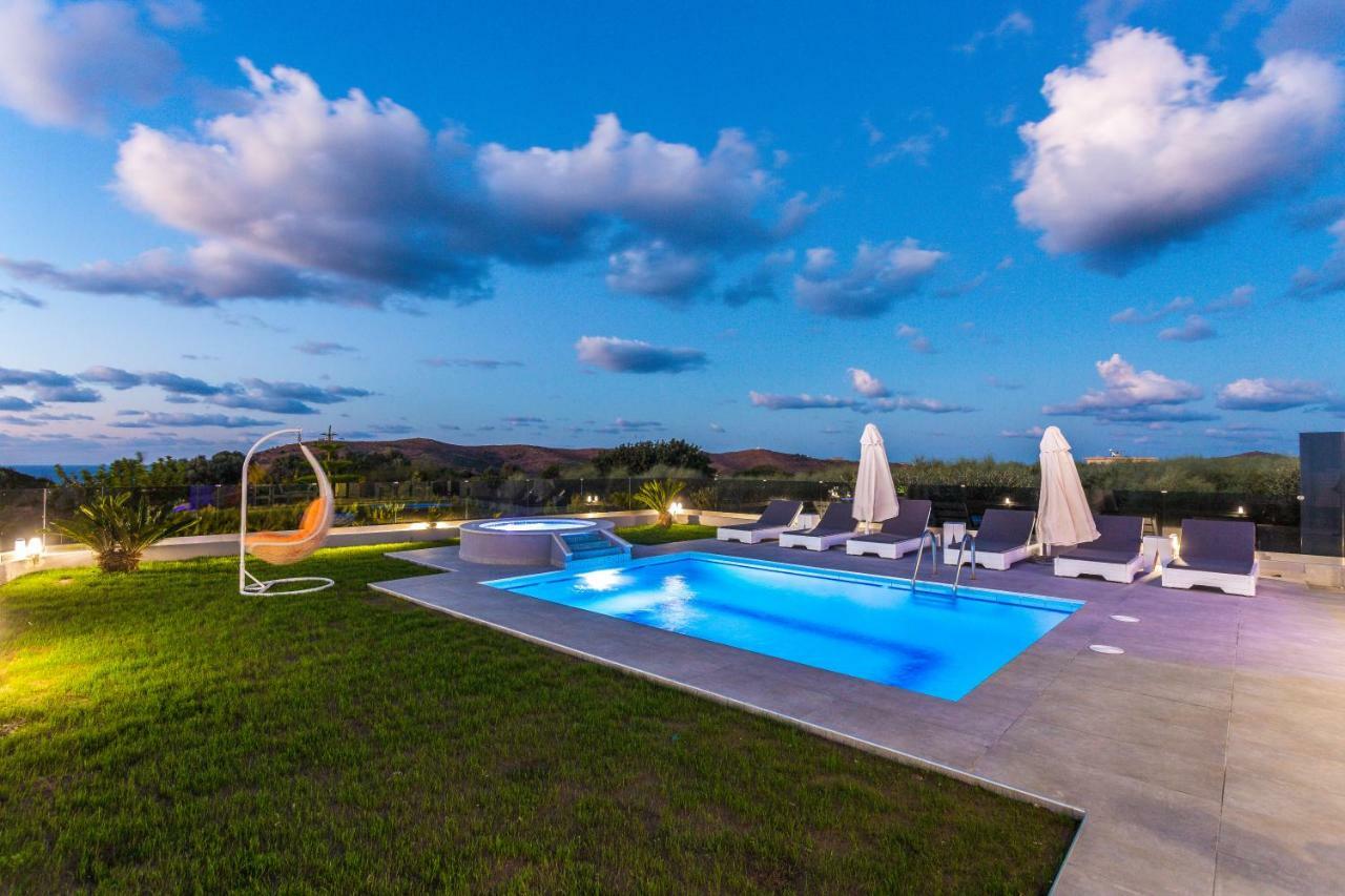 Evangelos Villas, Lavish Touch, By Thinkvilla Angeliana  Ngoại thất bức ảnh