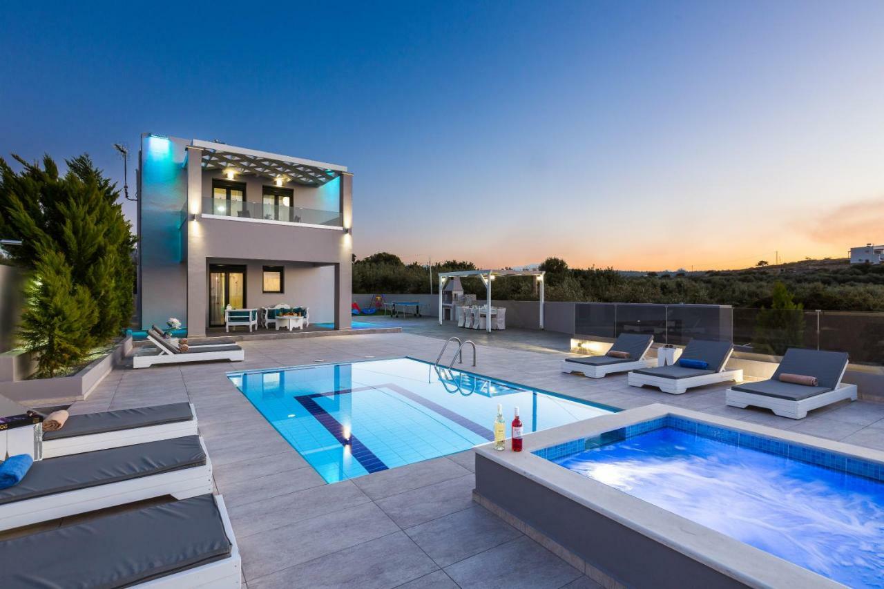 Evangelos Villas, Lavish Touch, By Thinkvilla Angeliana  Ngoại thất bức ảnh